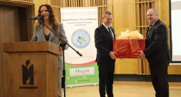 Powiatowe obchody Dnia Pracownika Socjalnego w Zambrowie [FOTO]