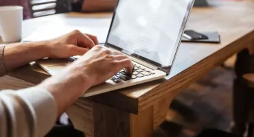 Jak profesjonalne bazy email pomagają firmom zwiększać dotarcie do właściwych odbiorców