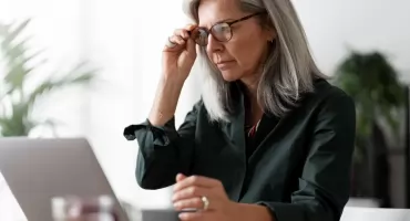 ZUS: Blisko milion osób pobiera rentę wdowią