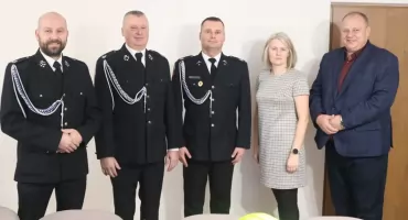 Nowy sprzęt strażacki trafił do trzech jednostek OSP w gminie Szumowo [FOTO]