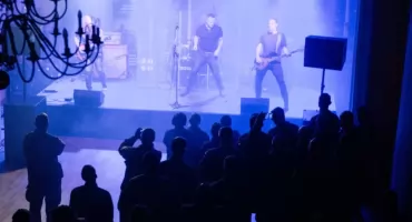 Paweł Małaszyński i zespół Cochise wystąpili dla żołnierzy na granicy [FOTO]