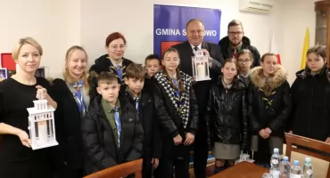 Betlejemskie Światło Pokoju już w Szumowie [FOTO]