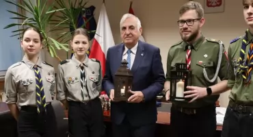 Betlejemskie Światło Pokoju w Zambrowie [FOTO]