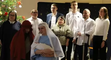 Świąteczne spotkanie opłatkowe w Warsztacie Terapii Zajęciowej Zgromadzenia Sióstr Służek NMPN w Szumowie [FOTO]