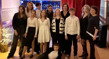 Wieczór Kolęd w Szkole Podstawowej w Starym Skarżynie [FOTO]