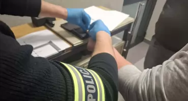 Wnory-Wiechy: Tragiczny finał świątecznej imprezy. Nie żyje 18-latek, podejrzanemu grozi dożywocie [FOTO+VIDEO]