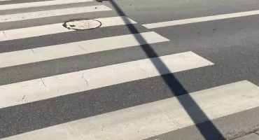 Miasto Zambrów ma zakupić kontener dla osób nadzorujących przejście przez jezdnię