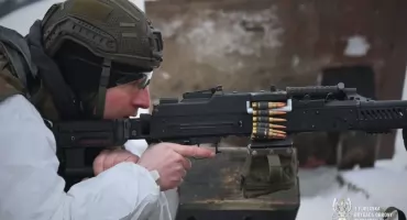 Zima nie odpuszcza, a żołnierze 1 PBOT intensywnie się szkolą [FOTO]