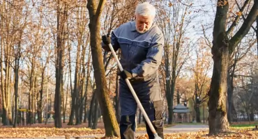 Pracujący wcześniejsi emeryci i renciści - czas rozliczyć się z ZUS-em