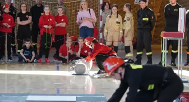 Znamy zwycięzców III Wojewódzkich Halowych Młodzieżowych Zawodów Sportowo-Pożarniczych [FOTO+VIDEO]