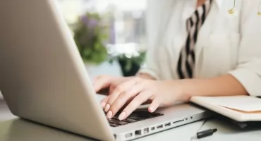 Umowy o dzieło w raporcie ZUS w większości zawierane na okresy nie dłuższe niż 9 dni