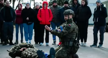 Pierwszy dzień wiosny spędzili z podlaskimi Terytorialsami na szkoleniach medycznych [FOTO]