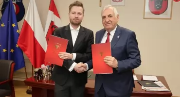 Burmistrz podpisał umowę ze szpitalem. Miasto sfinansuje rehabilitację dla mieszkańców [FOTO]