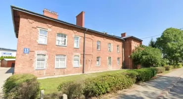 Lokatorzy z Magazynowej 15 chcą komórek lokatorskich. Radny interweniuje u burmistrza