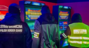 Zlikwidowany nielegalny salon gier hazardowych. Wspólna akcja KAS, SG i Policji