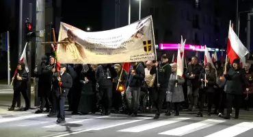 Marsz Światła i Życia przeszedł ulicami Zambrowa [FOTO+VIDEO]