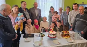 Gmina Zambrów oazą długowieczności. Rekordzistka skończyła 102 lata [FOTO]