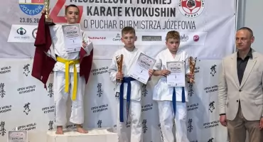 Zawodnicy Mazowiecko-Podlaskiego Klubu Karate wywalczyli medale w Józefowie [FOTO]