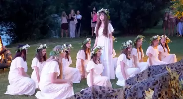 Magiczna noc nad zalewem. Widowisko „Echa Sobótki – Plenerowa Opowieść Nocy” i Teatr Ognia w Zambrowie! [FOTO+VIDEO]