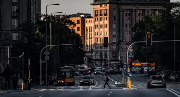 Zambrów i codzienna jazda po mieście: kiedy można zawracać na skrzyżowaniu
