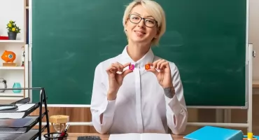 Emerytura czy nauczycielskie świadczenie kompensacyjne? Nauczyciele mają wybór