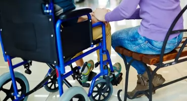 ZUS: Uwaga na oferty płatnej pomocy w uzyskaniu świadczenia wspierającego