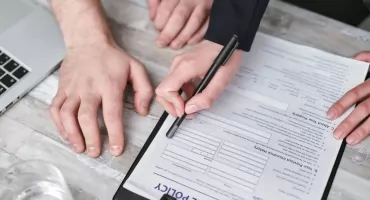 Jak wybrać dobrą agencję ubezpieczeniową?