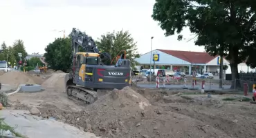 Postępy prac budowlanych ronda przy Lidlu w Zambrowie [FOTO]