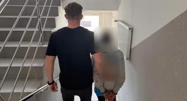 Awantura w mieszkaniu zakończyła się pobiciem. Trzy osoby w policyjnej celi