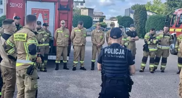 Strażacy i policjanci ewakuowali placówkę medyczną w Zambrowie [FOTO]