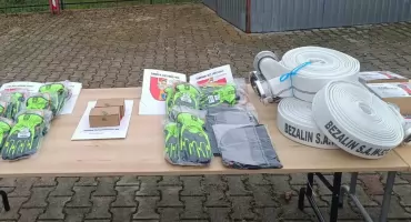 OSP z gminy Szumowo otrzymały nowy sprzęt [FOTO]