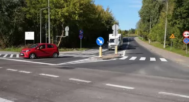 Co było powodem zmiany organizacji ruchu na skrzyżowaniu Łomżyńskiej z Żytnią w Zambrowie? Burmistrz odpowiada