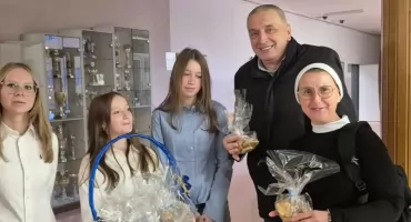 Słodki Dzień Edukacji Narodowej w zambrowskiej 