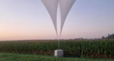 Balonami meteorologicznymi przemycali papierosy. Sąd w Zambrowie zadecydował o aresztowaniu pięciu mężczyzn